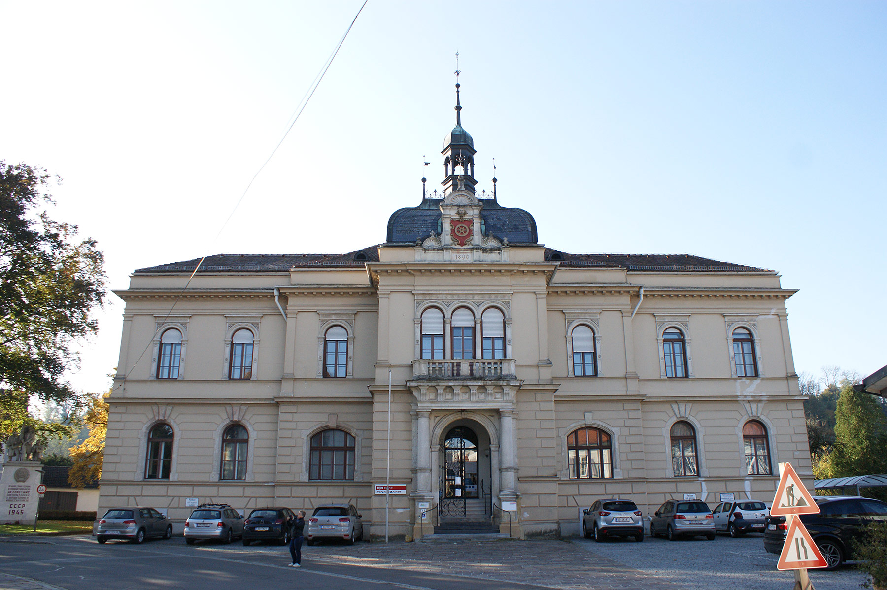 Bad Radkersburg - Grazertorplatz 15, Finanzamt ehem Sparkasse